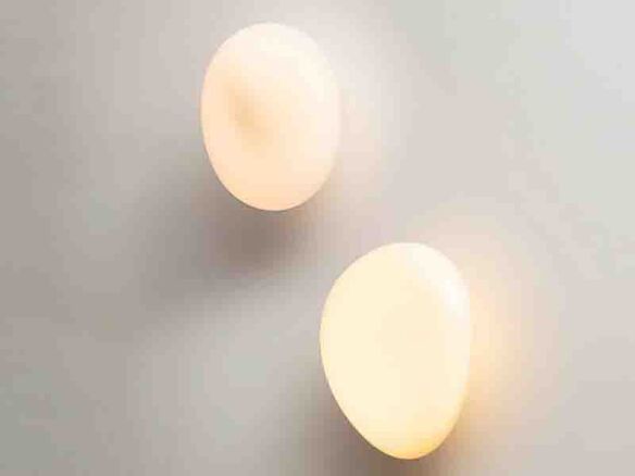 vakker light bubble glass wall lamp   1 584x438